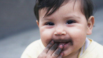 General Pediatrics : Pica (eating Mud) : Pica Eating Mud Patient